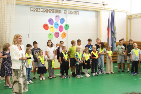 SPREJEM PRVOŠOLČKOV BEGUNJE 15 FOTO LJUBO VUKELIČ